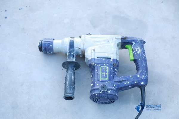 定制體育場(chǎng)地板哪個(gè)牌子比較好2